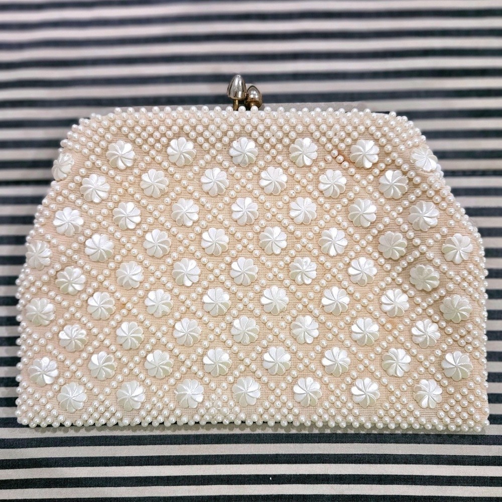 Hand Made Hong Kong Pearl Floral Clutch Women Cream Good Beaded Bag Vintage 1960